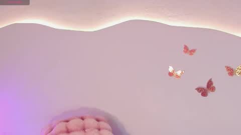 leyla woods online show from 03.03.26