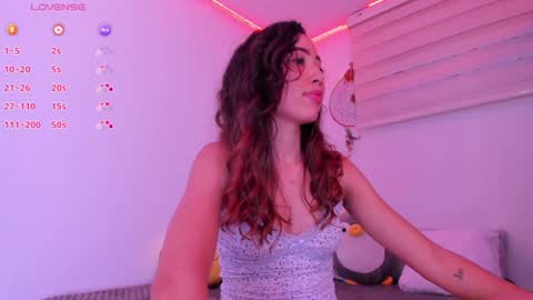 Snapshot of leyre_lerr chatting on 01.30.25 Jessica online show from 01.30.25