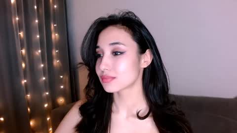 Snapshot of li_noen chatting on 01.27.25 Li online show from 01.27.25