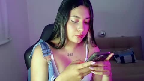 Lia  online show from 06.20.26