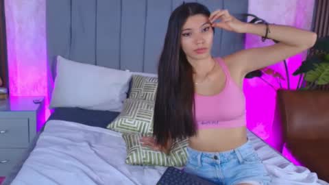 Maria Jose Lujan online show from 02.28.25