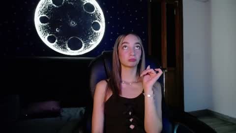 Snapshot of lia_bloom22 chatting on 06.23.26 Lia online show from 06.23.26