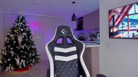 Snapshot of lia_girl2 chatting on 01.10.26 Lia online show from 01.10.26