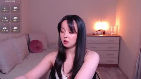 L I A online show from 04.10.26