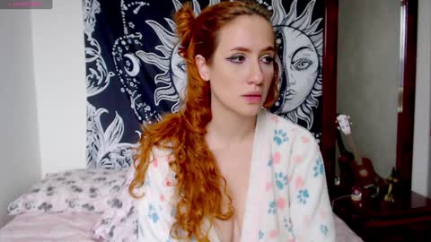 Lia Monroe online show from 12.29.24