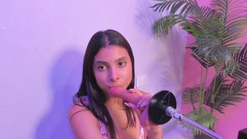 lia_owenss online show from 05.29.26