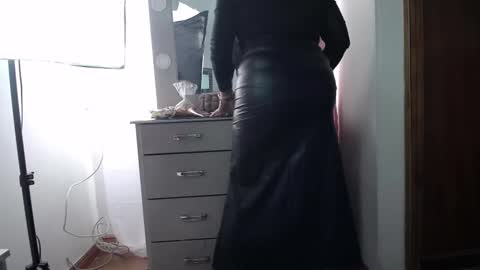 Snapshot of lia_taylorr1 chatting on 09.18.25 Lia Taylor online show from 09.18.25