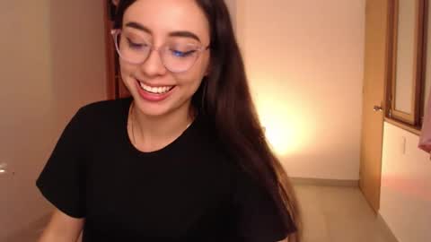 Snapshot of liaa_cute_ chatting on 02.07.26 lia online show from 02.07.26