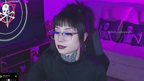 Snapshot of liaa_rodriguezz chatting on 02.18.25 Liaa online show from 02.18.25