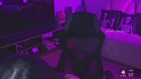 Snapshot of liaa_rodriguezz chatting on 02.23.25 Liaa online show from 02.23.25