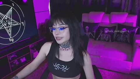 Snapshot of liaa_rodriguezz chatting on 02.28.25 Liaa online show from 02.28.25