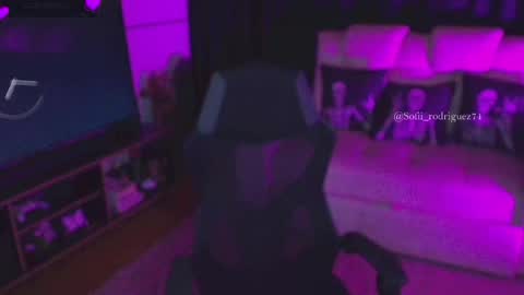 Snapshot of liaa_rodriguezz chatting on 03.01.25 Liaa online show from 03.01.25