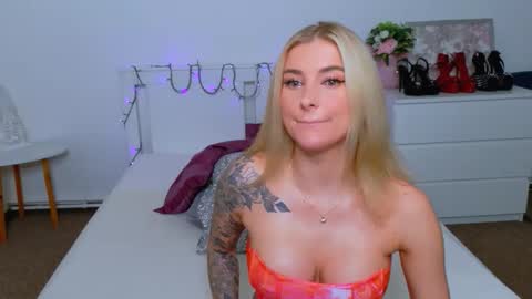 Lia online show from 02.14.26