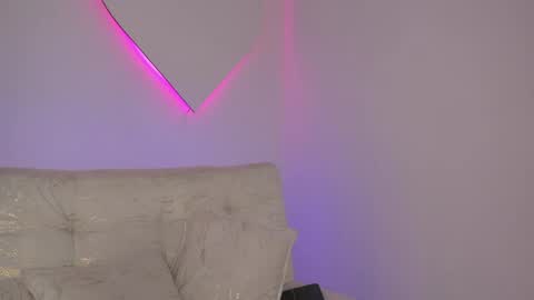 La  online show from 05.23.26