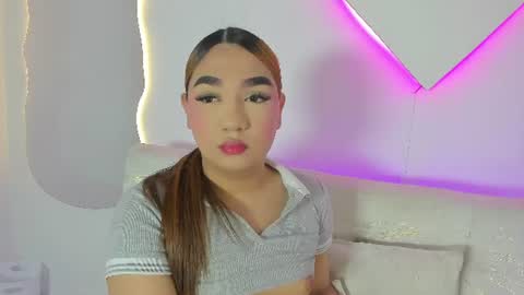 Snapshot of liacampbell__ chatting on 07.15.26 La online show from 07.15.26