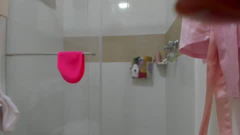 LIAH FERRER online show from 12.18.24