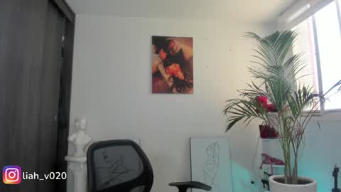 Liah online show from 01.22.25