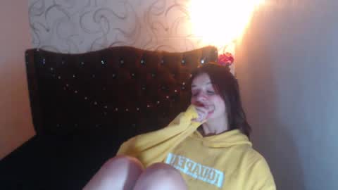  Lia  online show from 03.05.25