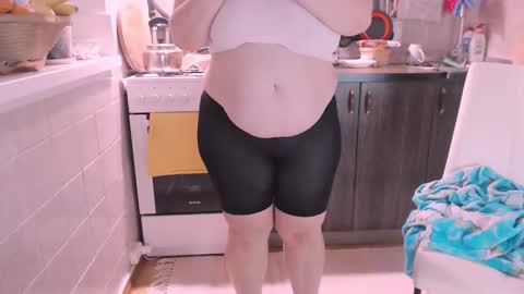 Snapshot of liahsofty chatting on 12.03.24 miss Lia colection for travel online show from 12.03.24