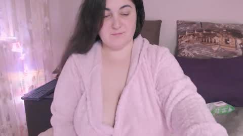 Snapshot of liahsofty chatting on 12.09.24 miss Lia colection for travel online show from 12.09.24