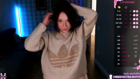 Snapshot of lialilia chatting on 02.06.26 lialilia online show from 02.06.26