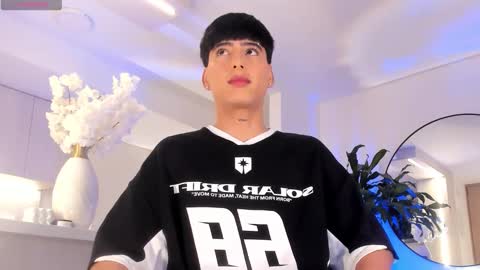 Liam online show from 03.18.26