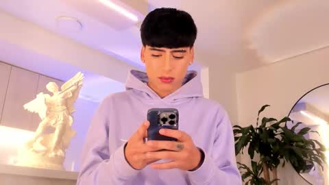 Liam online show from 03.20.26