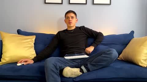 Liam online show from 01.24.25