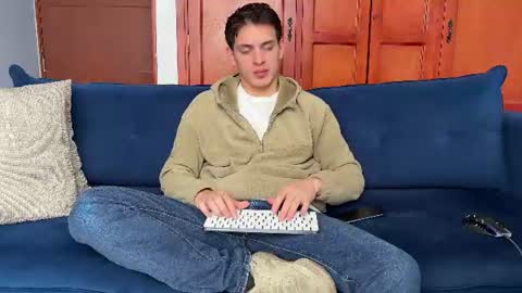 Snapshot of liam_enzho chatting on 06.23.26 Liam online show from 06.23.26