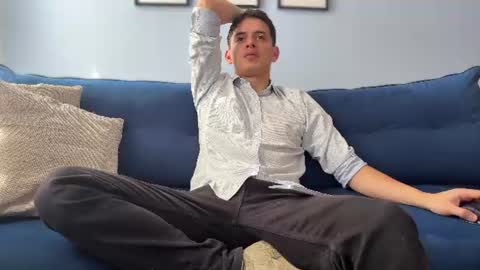 Snapshot of liam_enzho chatting on 07.08.26 Liam online show from 07.08.26
