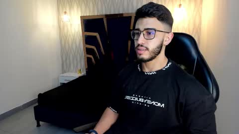 LIAM KLEIN online show from 01.17.26