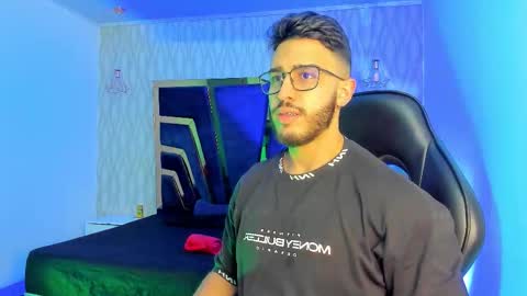 LIAM KLEIN online show from 02.02.26