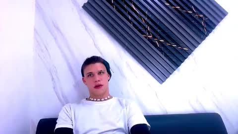 liam_york online show from 02.04.26