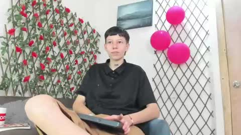 Snapshot of liambrown09 chatting on 07.23.26 Liam online show from 07.23.26