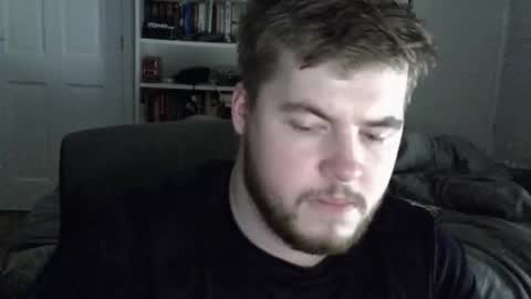 Snapshot of liamfoxx chatting on 10.15.25 Liam Fox online show from 10.15.25