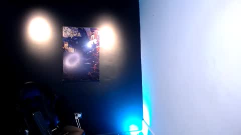 Snapshot of liamvibes212 chatting on 01.18.26 liamvibes212 online show from 01.18.26