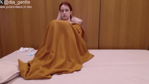 Dia and Julian online show from 03.18.26