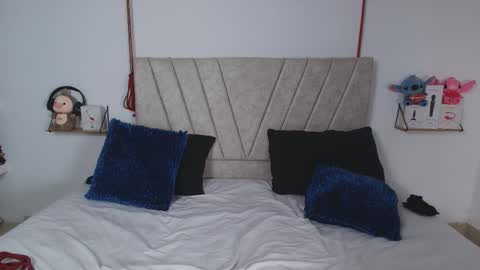 Snapshot of liana_asaff chatting on 11.19.25 Mistress Liana - Sir Asaf online show from 11.19.25