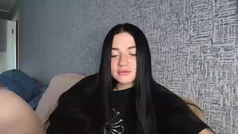 liana_diva online show from 06.04.26