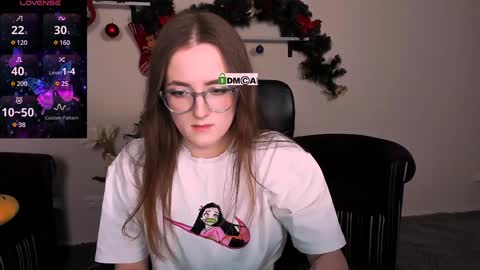 Snapshot of liana_kisses chatting on 01.03.25 Little Liana  online show from 01.03.25