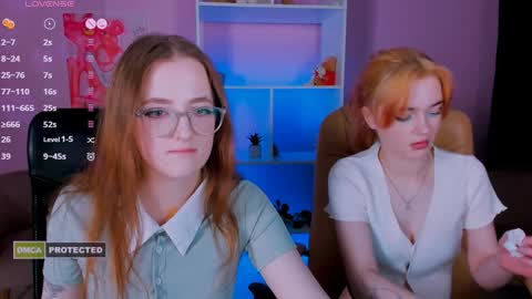 Snapshot of liana_kisses chatting on 01.06.25 Little Liana  online show from 01.06.25