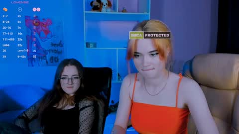 Snapshot of liana_kisses chatting on 01.08.25 Little Liana  online show from 01.08.25