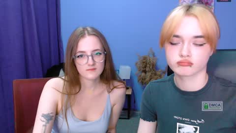 Snapshot of liana_kisses chatting on 01.15.25 Little Liana  online show from 01.15.25