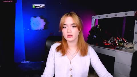 Snapshot of liana_kisses chatting on 02.17.25 Little Liana  online show from 02.17.25