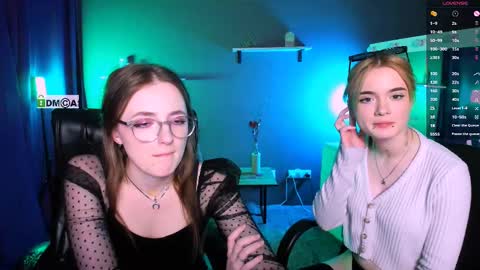 Snapshot of liana_kisses chatting on 03.04.25 Little Liana  online show from 03.04.25