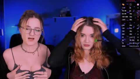 Snapshot of liana_kisses chatting on 09.10.25 Little Liana  online show from 09.10.25