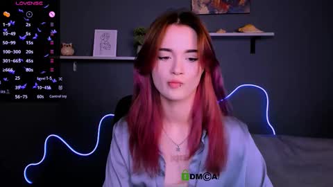 Snapshot of liana_kisses chatting on 09.21.25 Little Liana  online show from 09.21.25