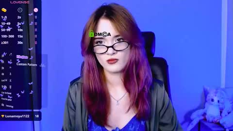 Snapshot of liana_kisses chatting on 09.25.25 Little Liana  online show from 09.25.25