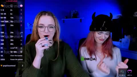 Snapshot of liana_kisses chatting on 10.03.25 Little Liana  online show from 10.03.25