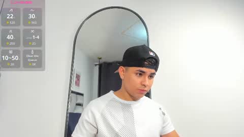 lianfox_ online show from 06.12.26